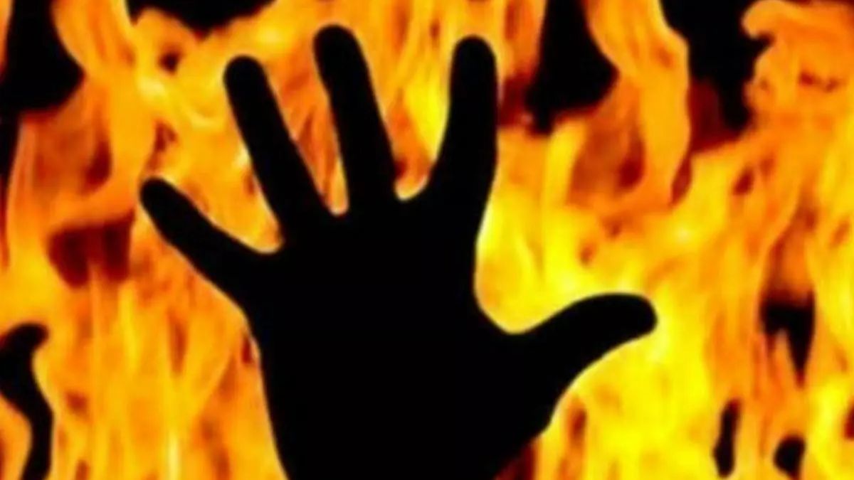 gujarat wife burns husband alive over house money dispute