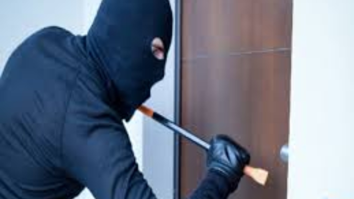 msc mphil graduate turns bank robber bihar youth arrested