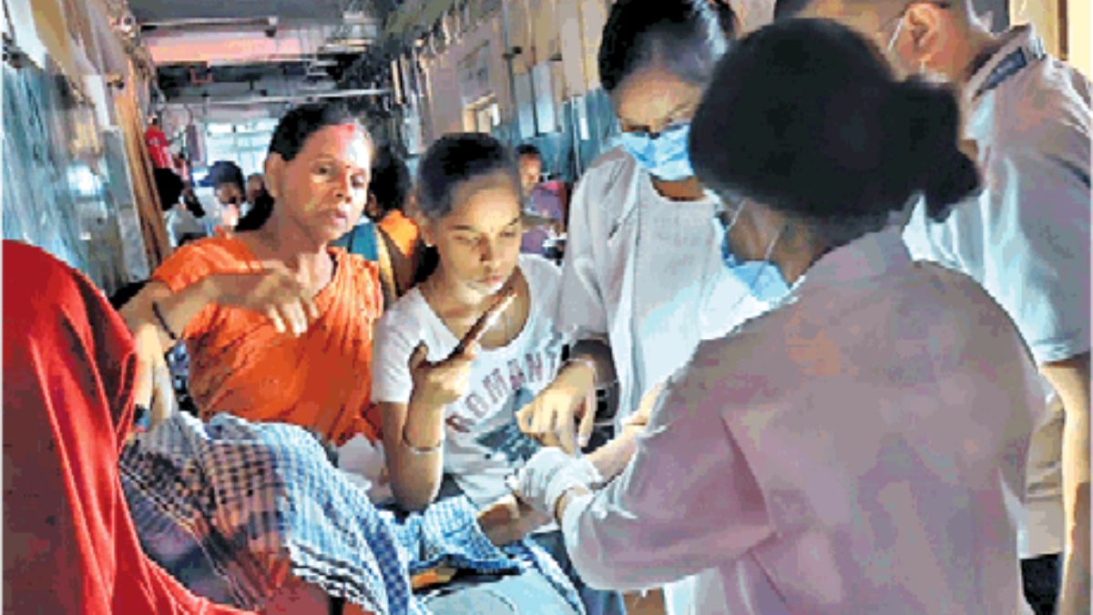 nmch emergency plunged into darkness patients treated with mobile torches