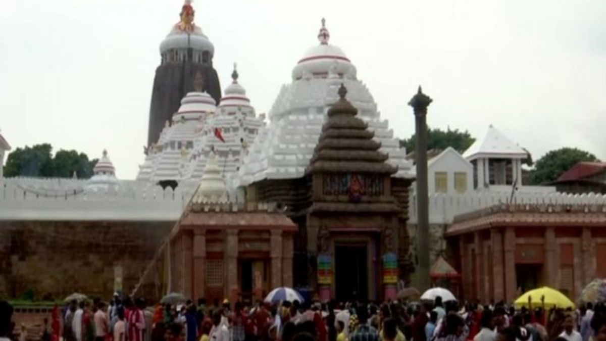 puri jagannath temple mobile phone ban walkietalkie communication
