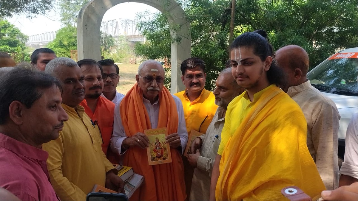 vhp officials made an appeal in prayagraj identifying destructive forces upholding hindu culture and duties