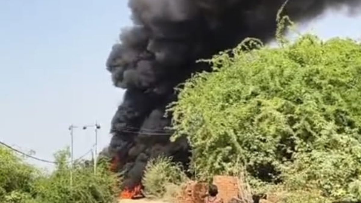 dumper burns after contacting high tension line in hamirpur conductor injured
