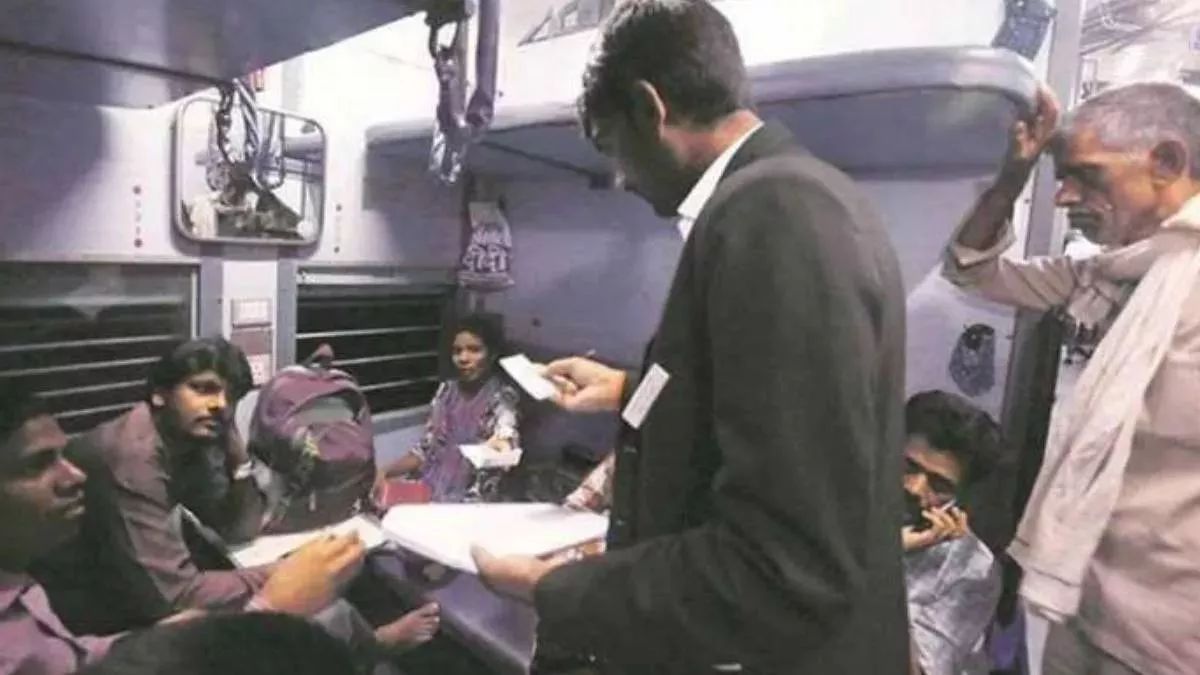 railway crackdown no ticket travel and loitering on platforms in mirzapur