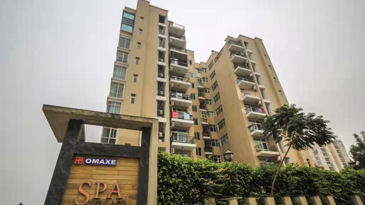 faridabad omaxe spa village to produce compost from wet waste launches plasticfree campaign