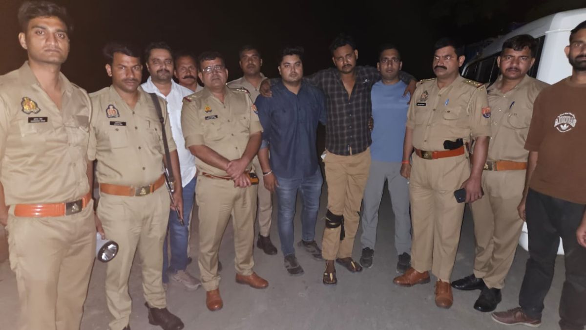 jalaun wanted criminal with bounty arrested after encounter