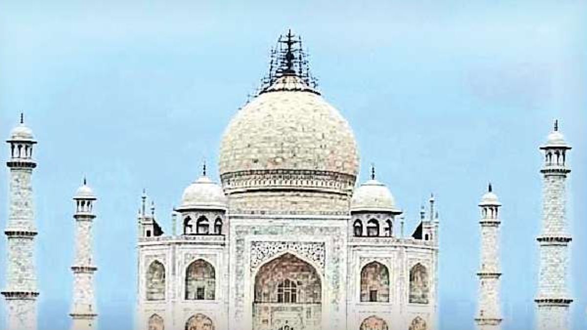 tourists are asking when will the scaffolding be removed from the taj mahals urn