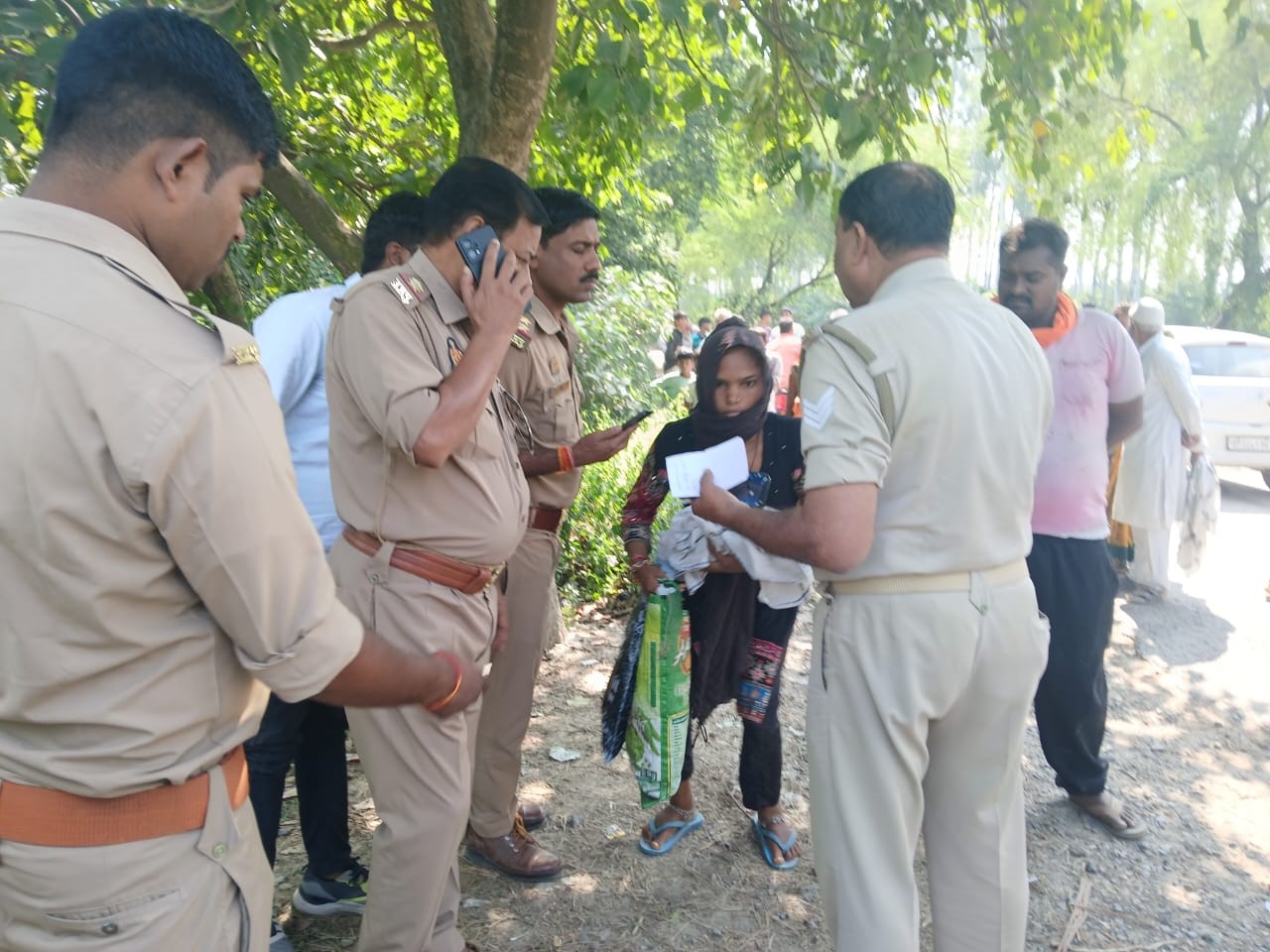 woman caught throwing newborn in canal baby dies