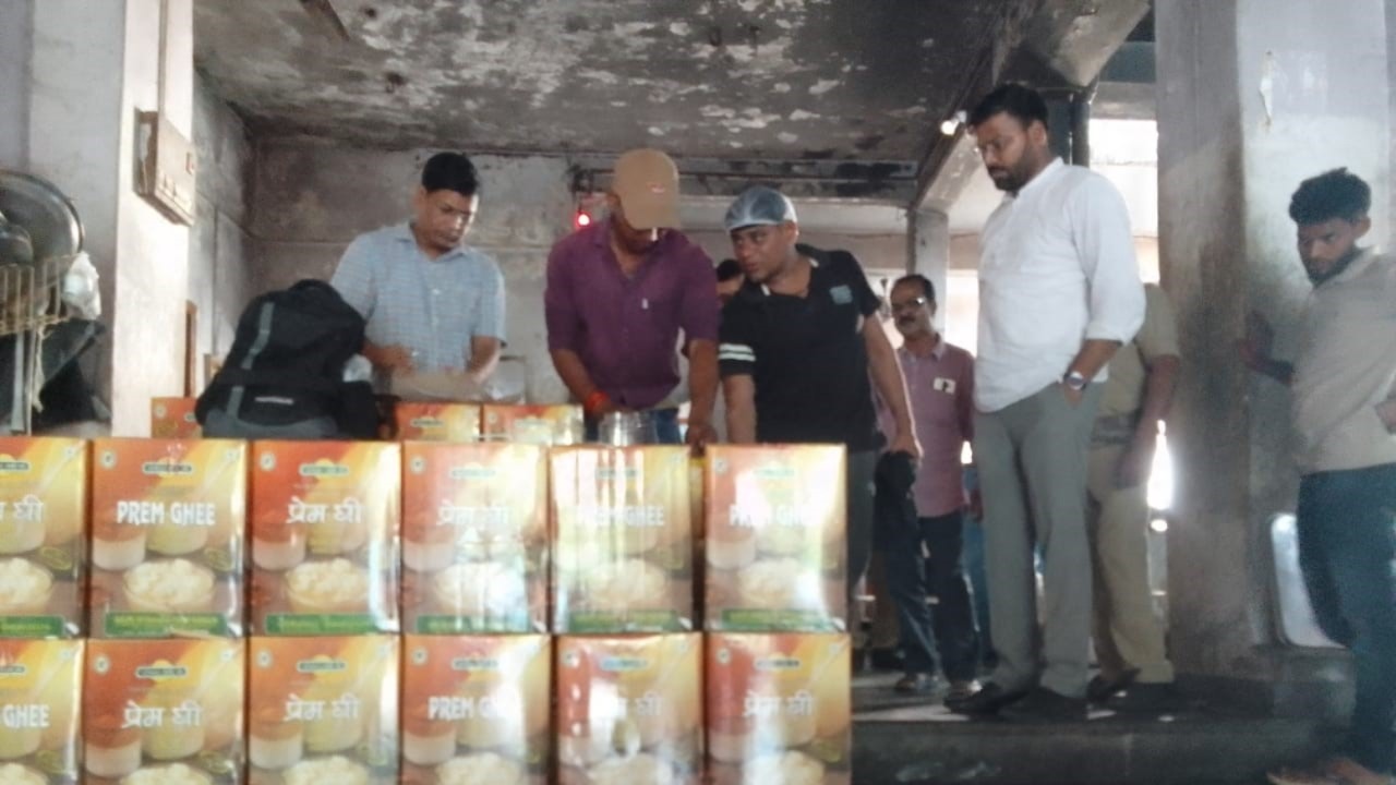 adulterated ghee seized at agarwal sweets factory in ghazipur