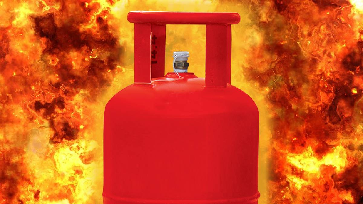 gas cylinder leak in kashmir mother and son injured