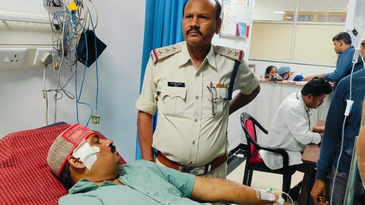 devendranagar shooting nagar parishad presidents husband shot airlifted