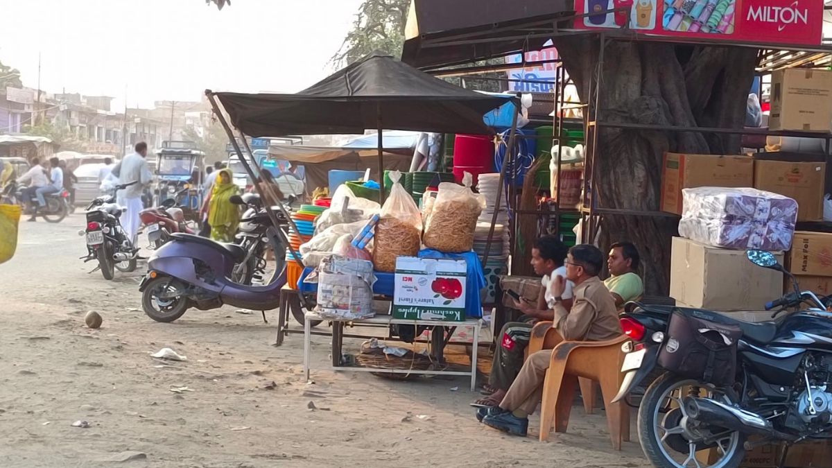 hapur encroachment traffic woes continue ahead of kartik ganga snan mela