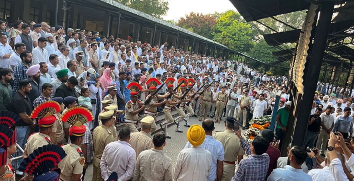 ips pooran kumar last rites state honors emotional farewell
