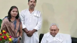 नीतीश कुमार ने कविता साहा को दिया टिकट।
