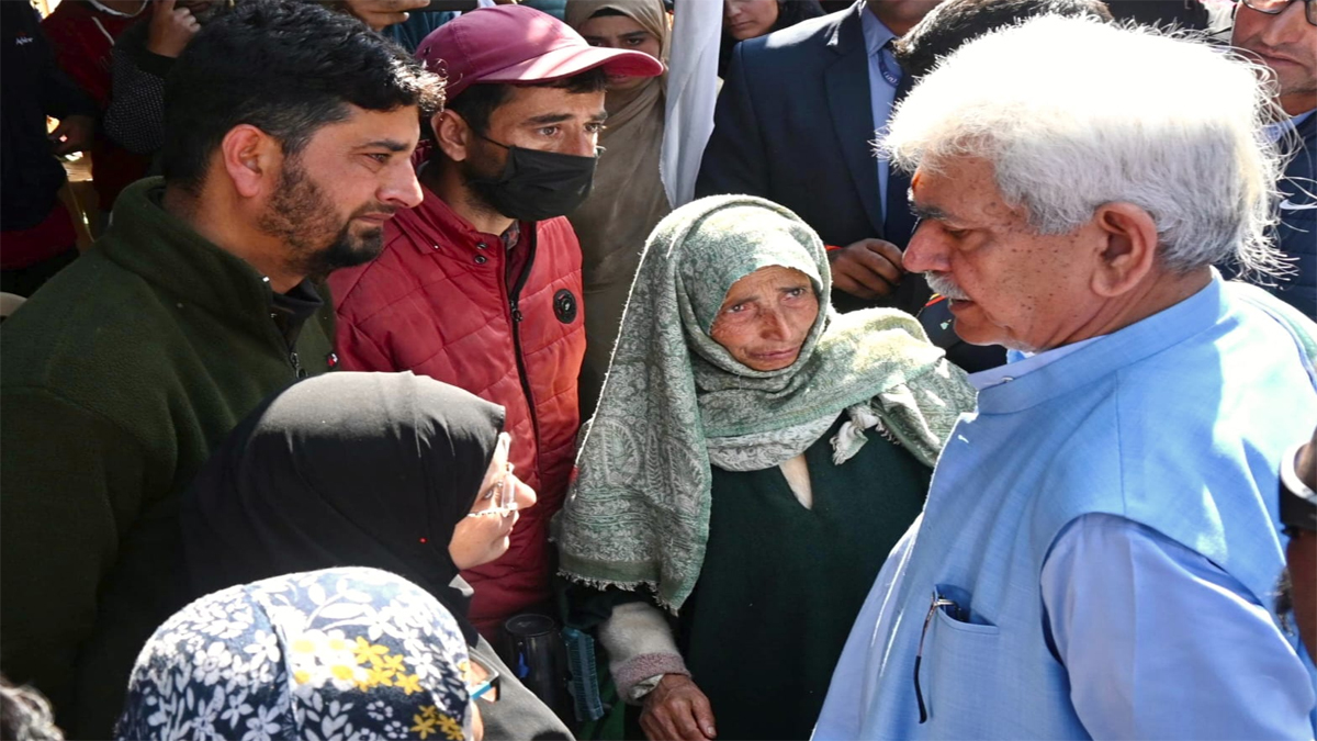 lg manoj sinhas stern warning against kashmir terrorism