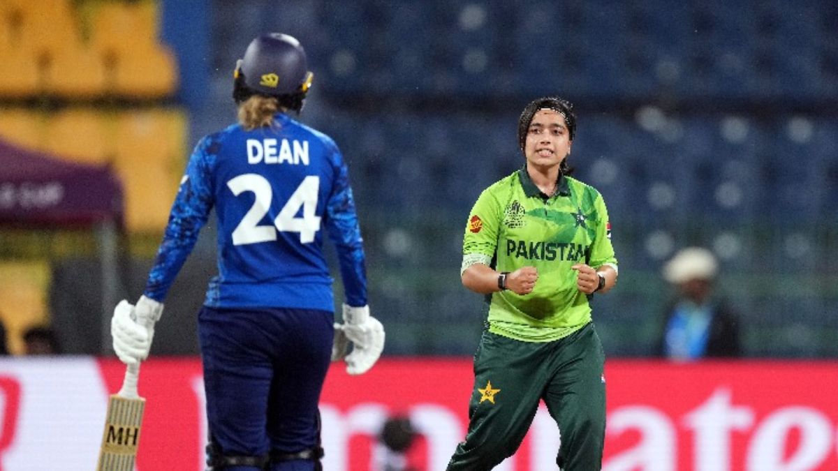 eng w vs pak w rain abandons england and pakistan clash in colombo teams share points