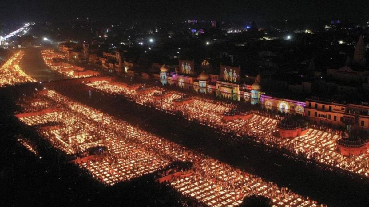 ayodhya deepotsav 2025 grand preparations underway 2000 artists 22 tableaux everyone dancing to awadhi bhojpuri tunes