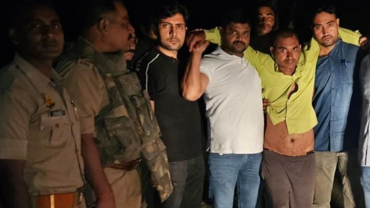 up police encounter with two miscreants one shot in leg