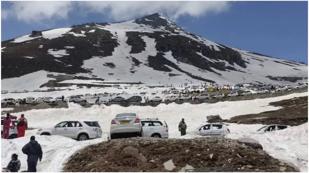 rohtang pass reopens for tourists himachal pradesh travel update