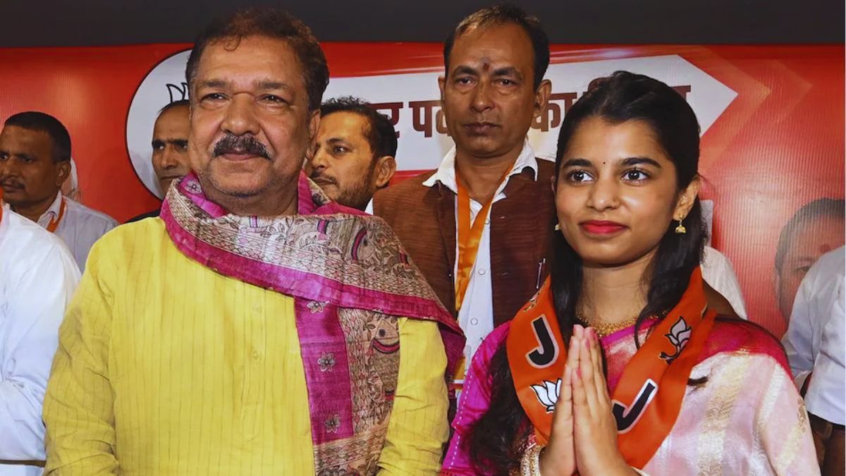 bihar elections 2025 bjp focuses on youth fields maithili thakur and sujit paswan