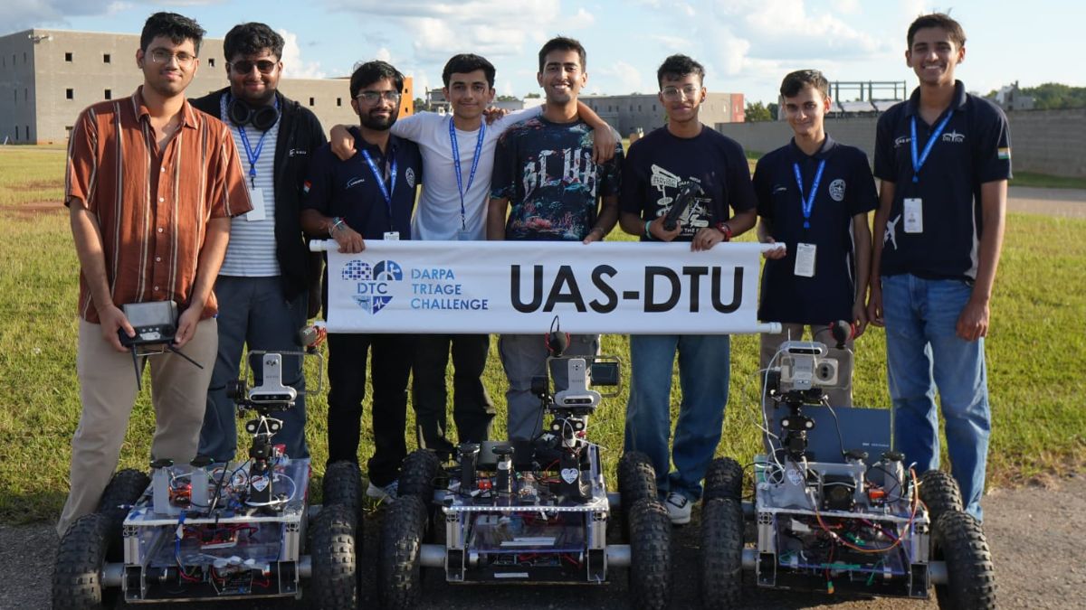 robotic rover for rapid medical assessment in disasters