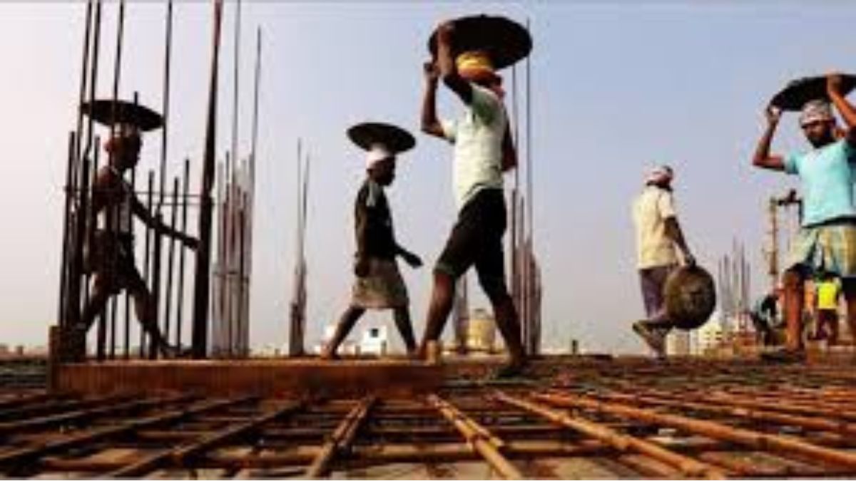ghaziabad registration cancellation for 579 lakh workers today