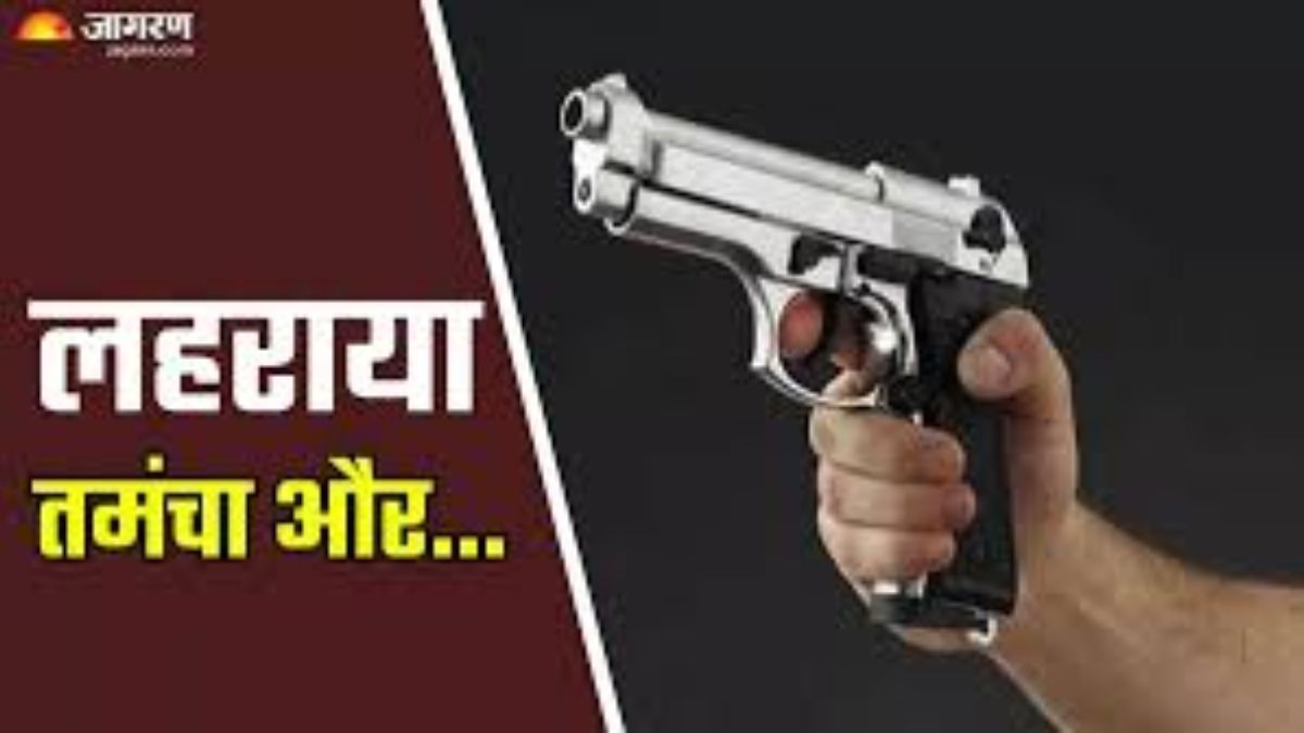 drunk soldier pulls gun on petrol pump worker in jhansi