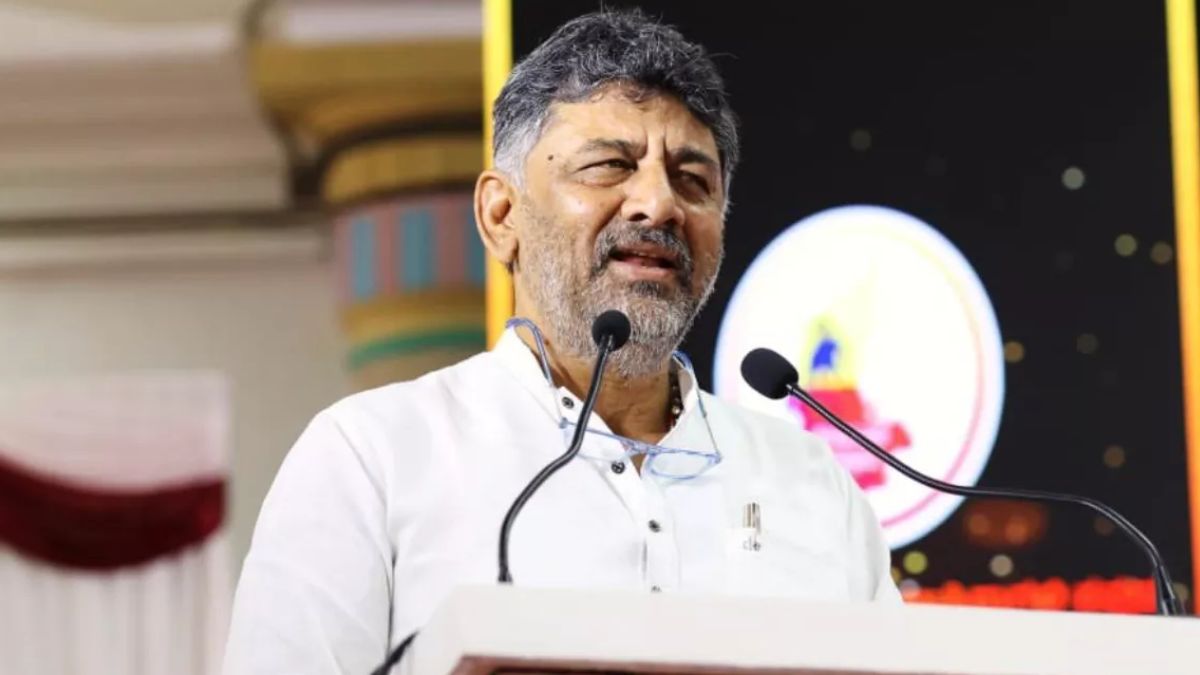 bengaluru infrastructure crisis citizens threaten tax boycott over potholes