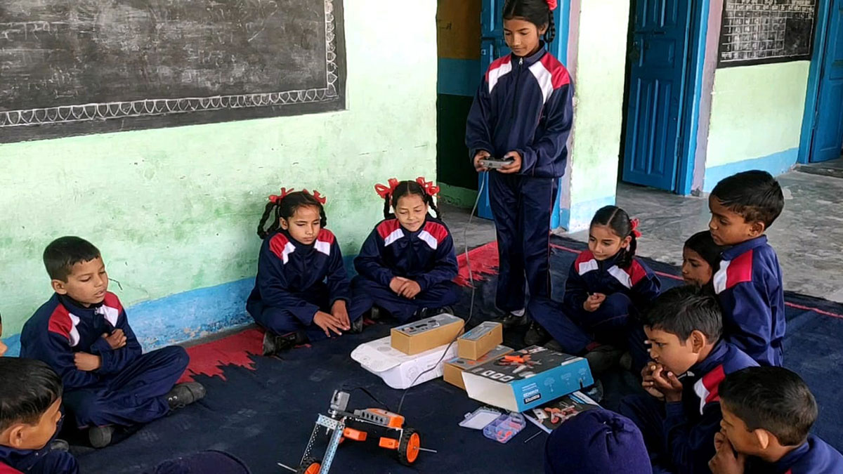 uttarakhand first ai lab then chatbot and now no internet quiz app