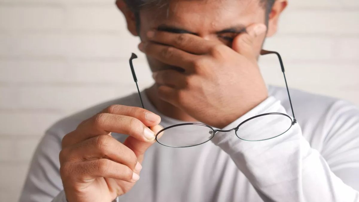 firecrackers and eye safety diwali precautions for healthy eyes