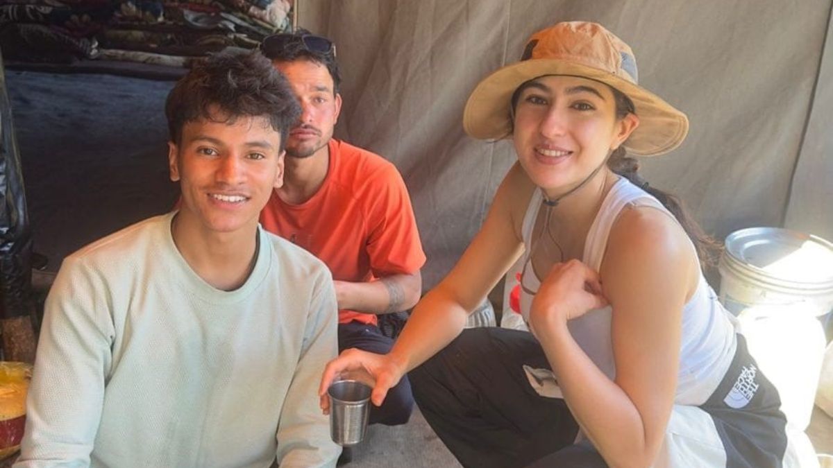 sara ali khan visits rudranath dham for closing ceremony