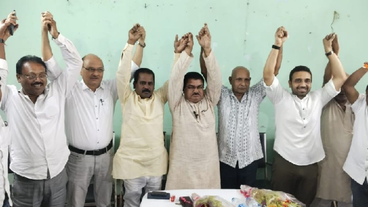 cpi announces support for jmm candidate in ghatshila by election