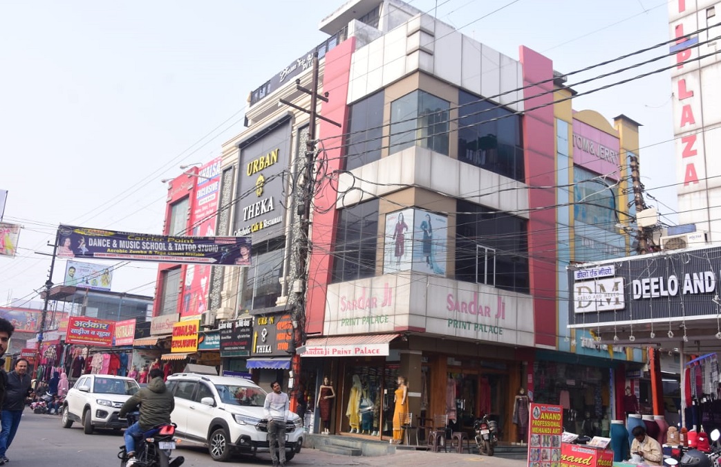meerut news case filed against 45 housing development officials and 22 traders in meerut central market case