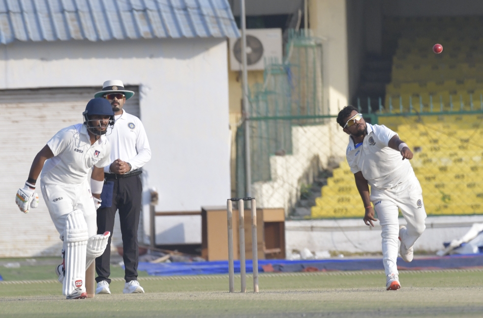ranji trophy up hopes for strong batting performance on day 3