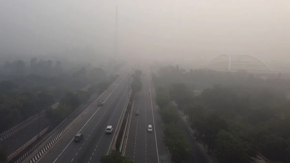 UP Air Quality: इस बार दीपावली के बाद कितना रहेगा एक्यूआई? पर्यावरणविदों ने जताई ये आशंका
