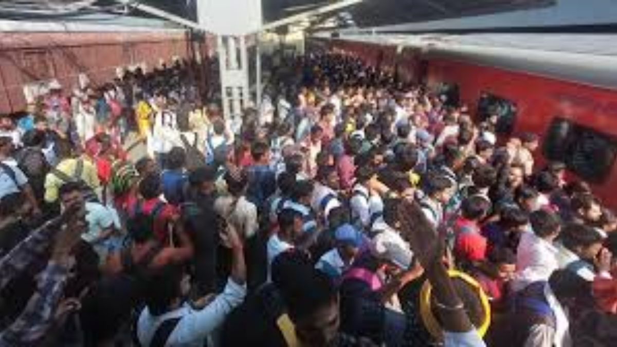 diwali and chhath trains overcrowded festival specials full
