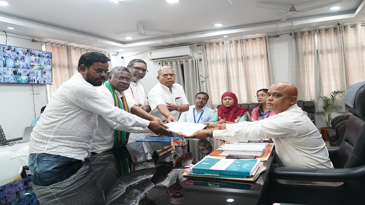 ghatshila byelection jmm candidate somesh soren files nomination
