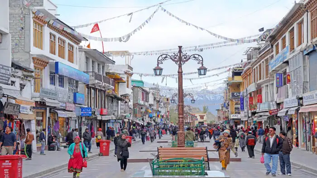 ladakh protests silent demonstrations against deaths market closure
