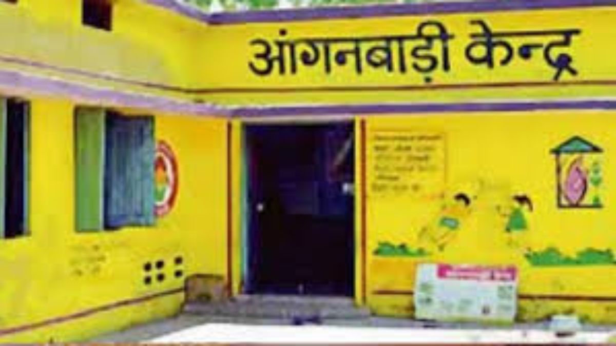 amroha anganwadi center goes smart children learn digitally