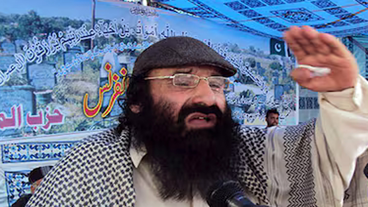 syed salahuddin plotting terror in kashmir from pakistan