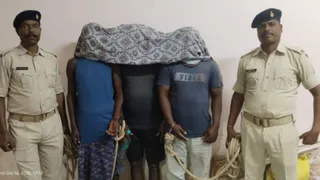डायन के संदेह में महिला से दुराचार कर हत्या करने वाले तीन अपराधी गिरफ्तार। फोटो जागरण