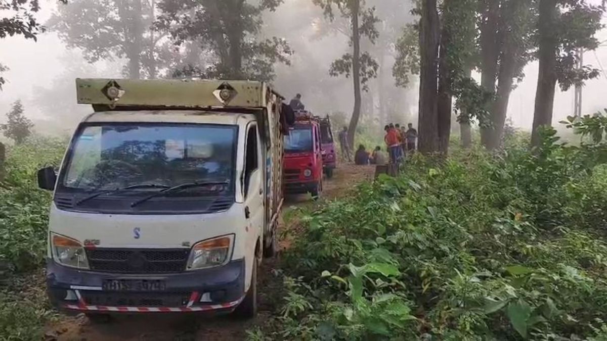 goilkera train robbery four arrested for rice theft