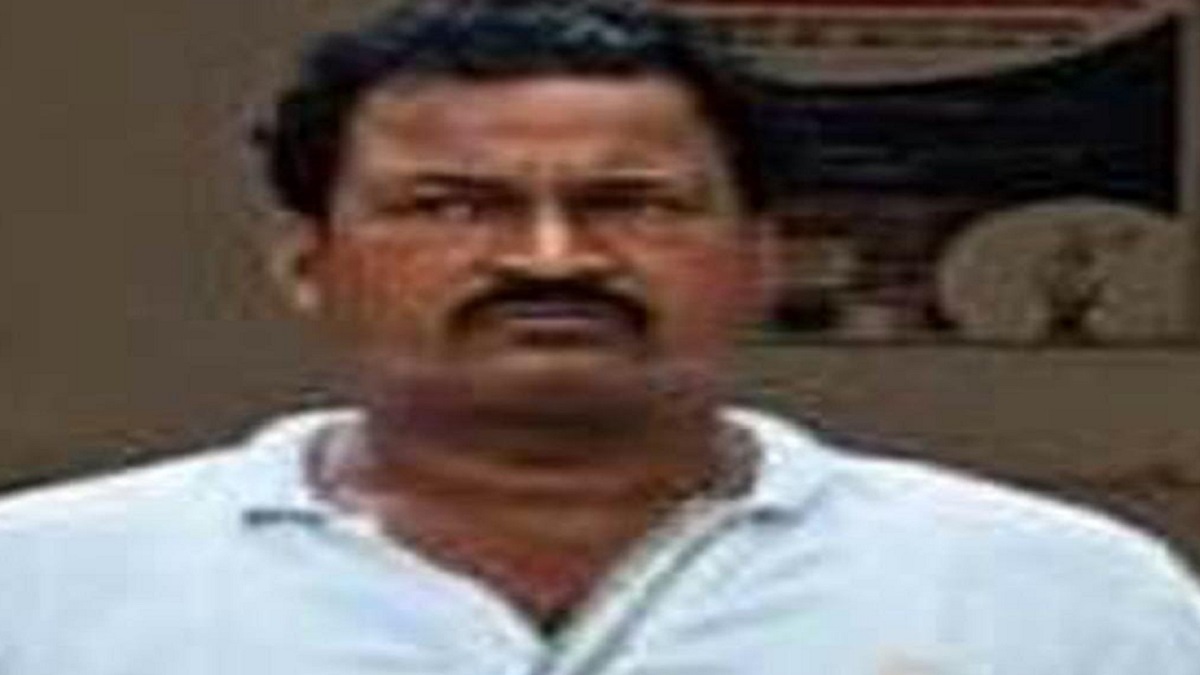 pratapgarh notorious ganja smuggler to remain in jail for another year