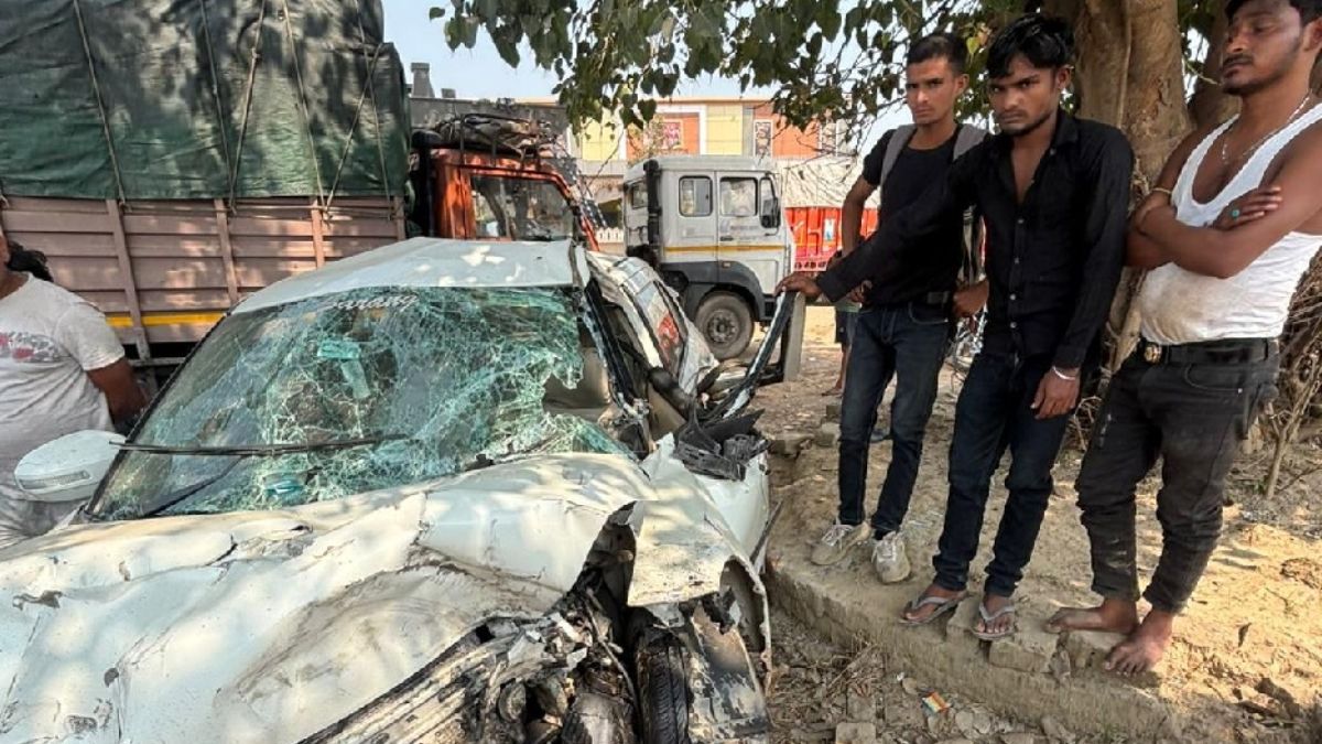 fatal car accident in fatehpur transport manager dies