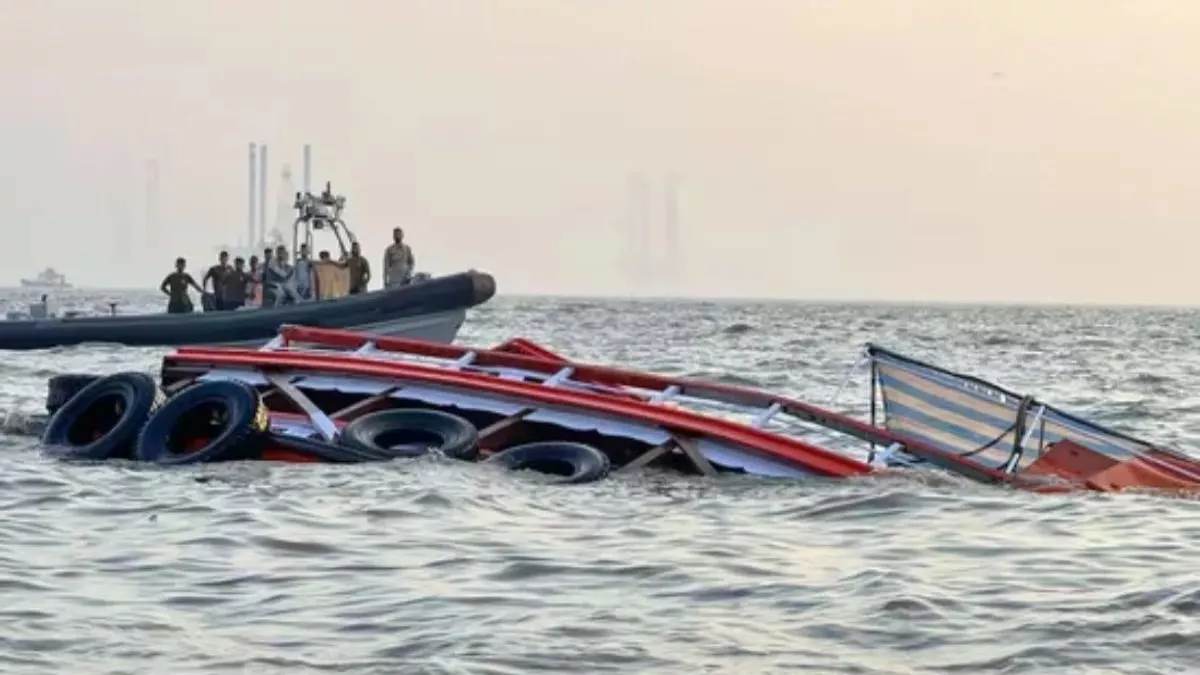 mozambique boat accident carrying 14 indian nationals many died and missing