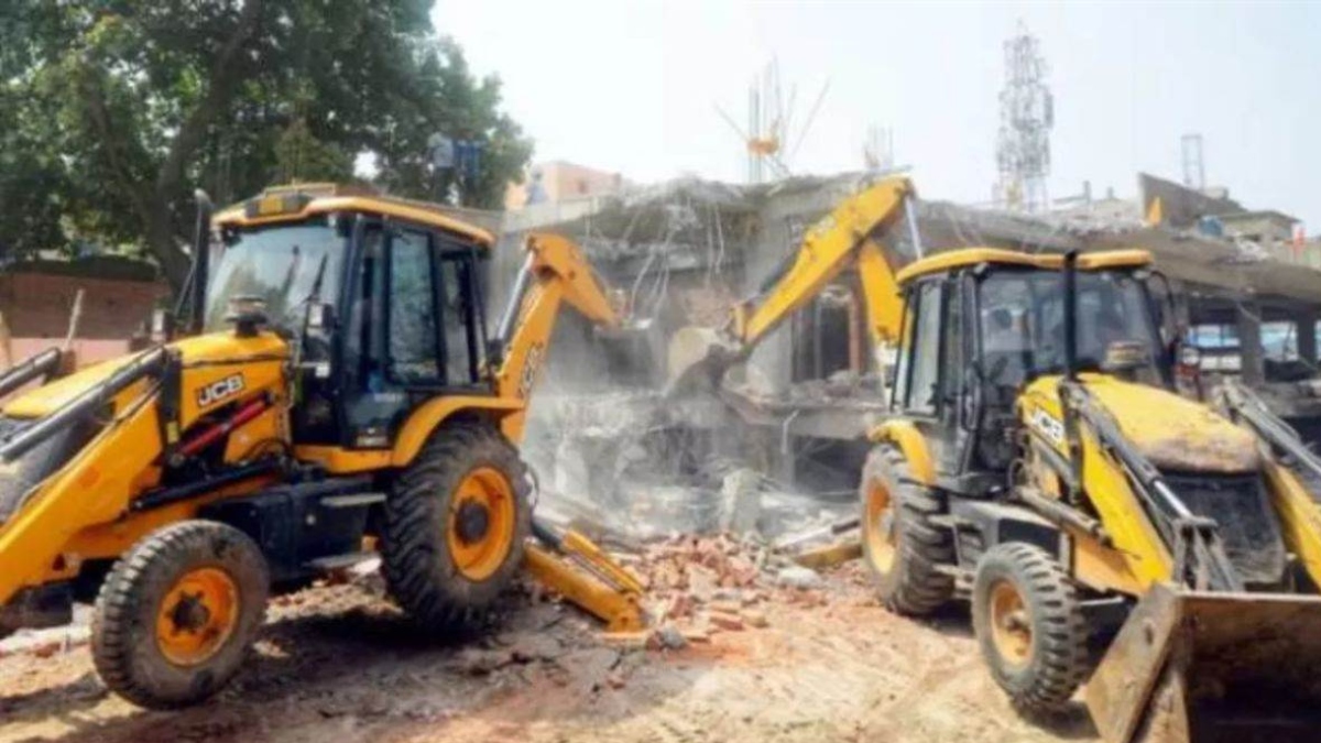 gda demolishes illegal colonies on 33 bigha land