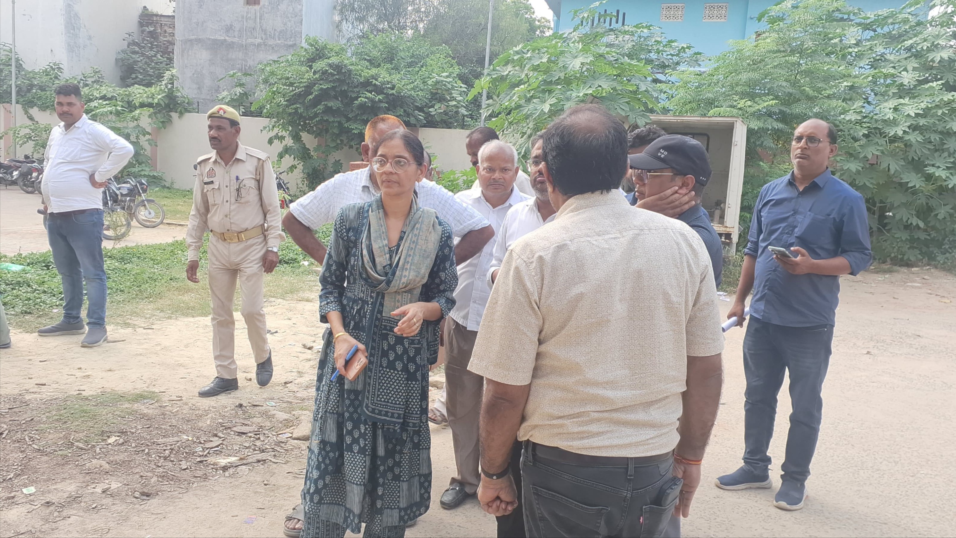 tragic accident tax department officer killed during vehicle check in sultanpur