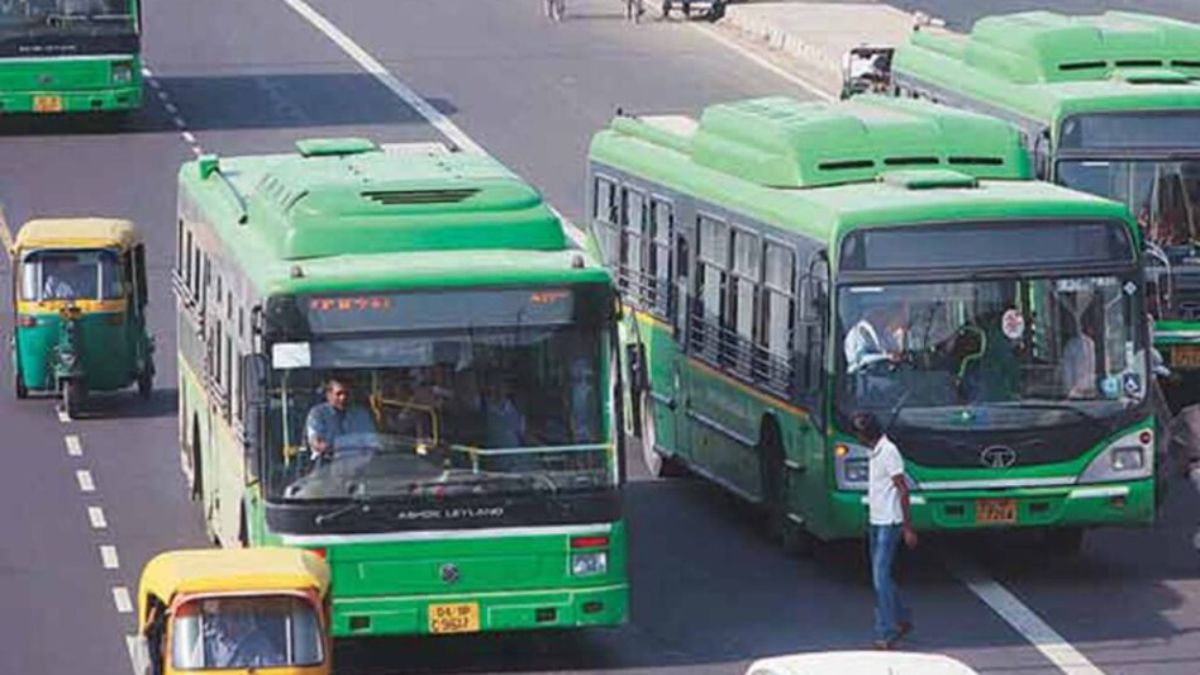 dtc to open canteens in old buses for passenger convenience revenue