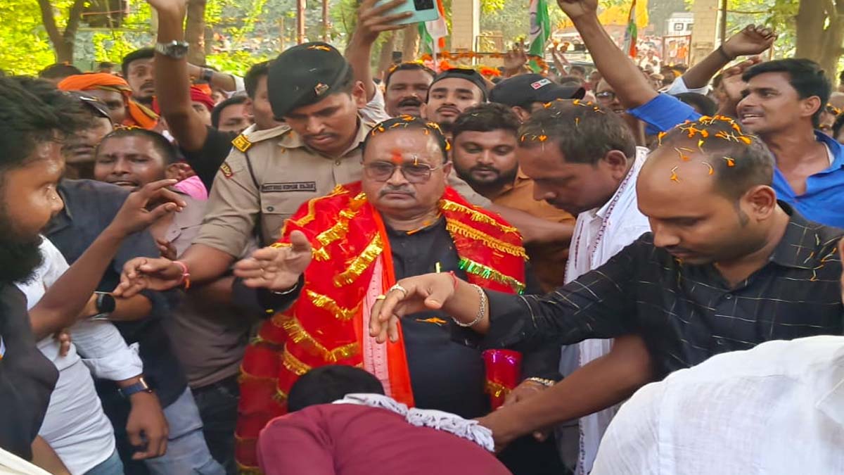 gopal mandal files nomination as independent candidate from gopalpur in bihar election