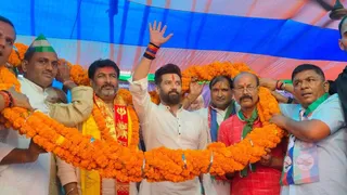 नामांकन सभा को संबोधित करते लोजपाआर प्रमुख चिराग पासवान। जागरण