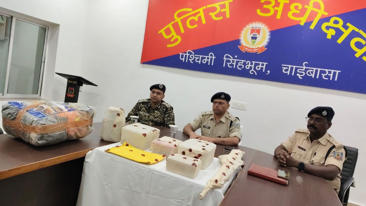 maoist arms cache recovered in chaibasa insas rifle seized